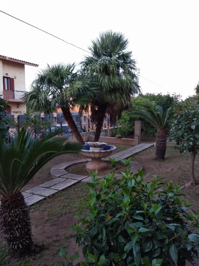 Villa Anna Capoterra Exteriér fotografie